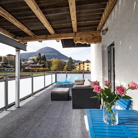 Loisi Mit Grossem Balkon - By Nv-appartements